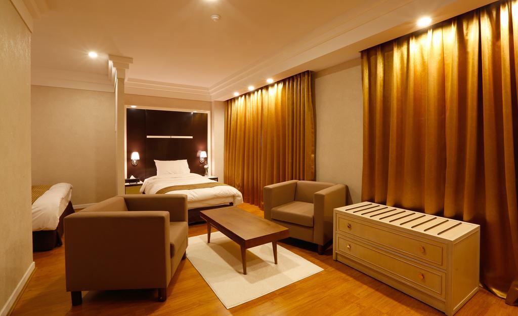 อันมยอนโด พลาซ่า โฮเต็ล Hotel แทอัน ภายนอก รูปภาพ