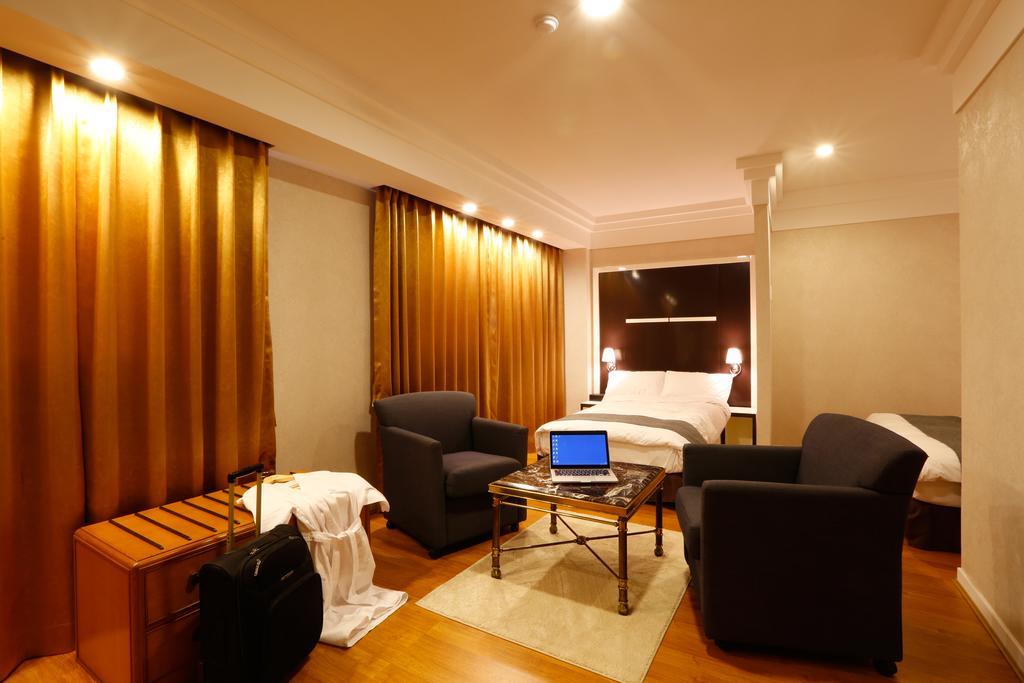 อันมยอนโด พลาซ่า โฮเต็ล Hotel แทอัน ภายนอก รูปภาพ